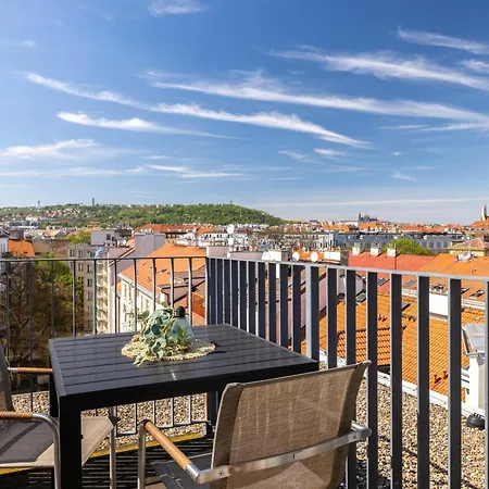 Peaceful Terrace Loft With Ac Near Vysehrad By Easybnb Premium Lägenhet Prag
