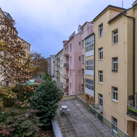 Apartman Modern & Peaceful Apartments At Vysehrad By Easybnb Premium