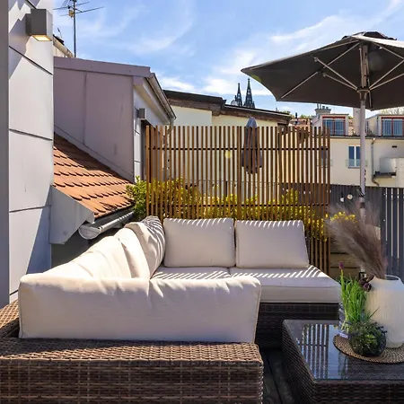 Peaceful & Cozy Living In Vysehrad With A Balcony Apartment