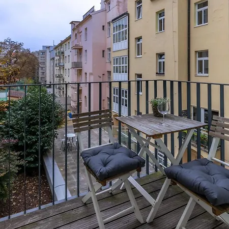 Modern & Peaceful At Vysehrad By Easybnb Premium Apartament