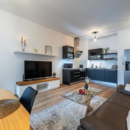 Modern & Peaceful At Vysehrad By Easybnb Premium Apartament *