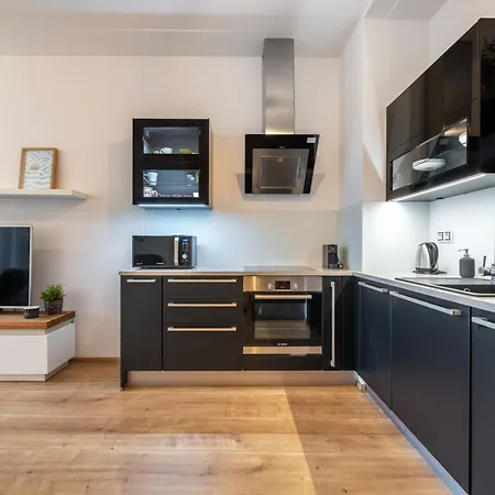 Modern & Peaceful At Vysehrad By Easybnb Premium Apartman
