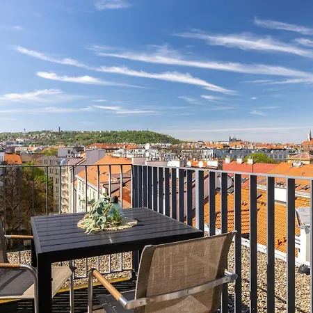 Modern & Peaceful At Vysehrad By Easybnb Premium