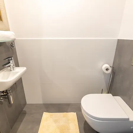 Apartament Modern & Peaceful At Vysehrad By Easybnb Premium