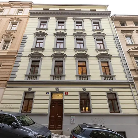 Modern & Peaceful At Vysehrad By Easybnb Premium Apartament Praga