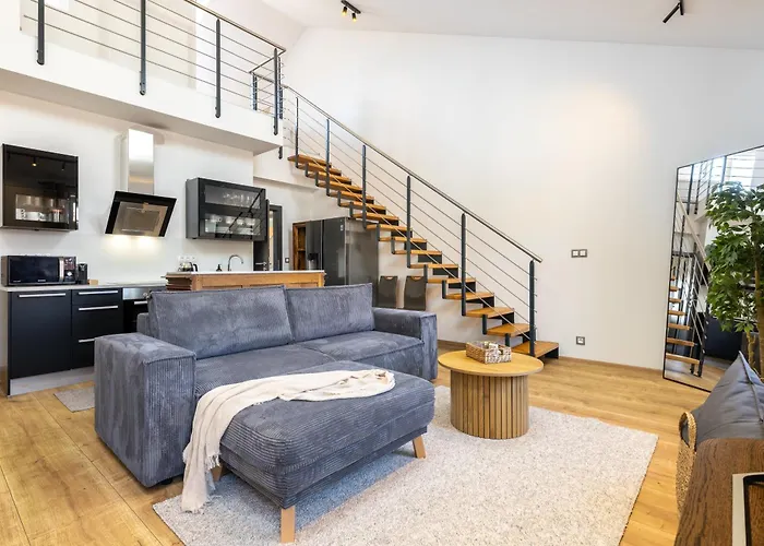 アパート Peaceful & Cozy Living In Vysehrad With A Balcony *