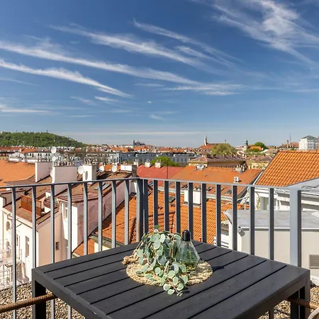 Apartman Peaceful Terrace Loft With Ac Near Vysehrad By Easybnb Premium Prága